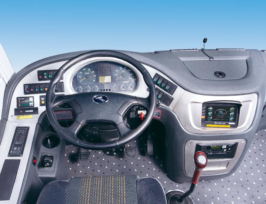 客车 厦门金龙xmq6105ayd5d 44 手动 标准版 大型客车